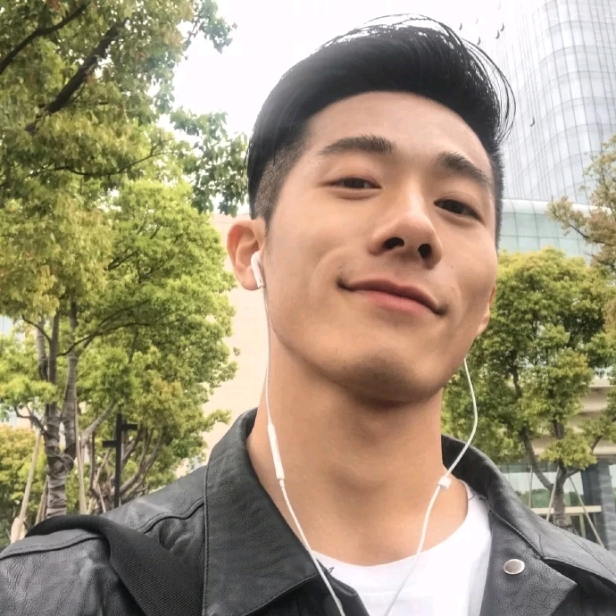 心若磐石的第三张照片--包头相亲服务中心