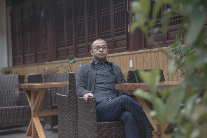 世界那么大的第一张照片--包头相亲服务中心