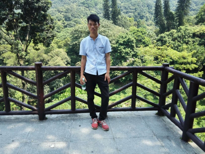 小进的第一张照片--包头相亲服务中心