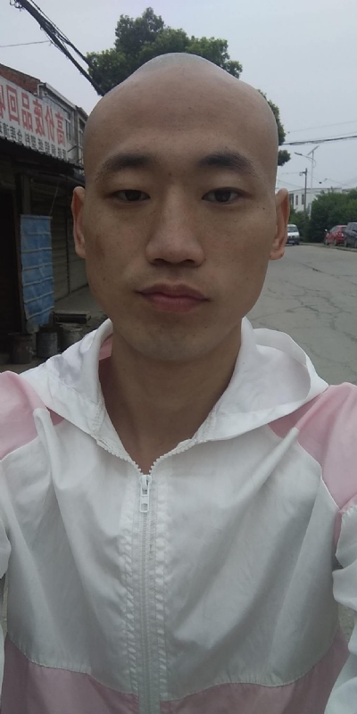 花花公子的第一张照片--包头相亲服务中心