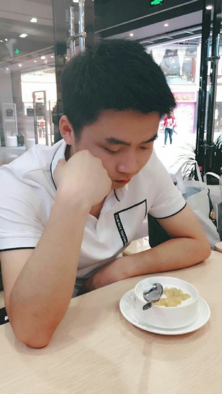 情绪的第一张照片--包头相亲服务中心