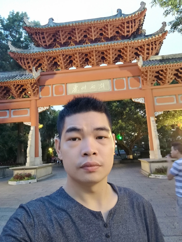 谁明浪子心的第一张照片--包头相亲服务中心