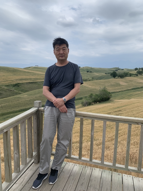 顺其自然的第一张照片--包头相亲服务中心