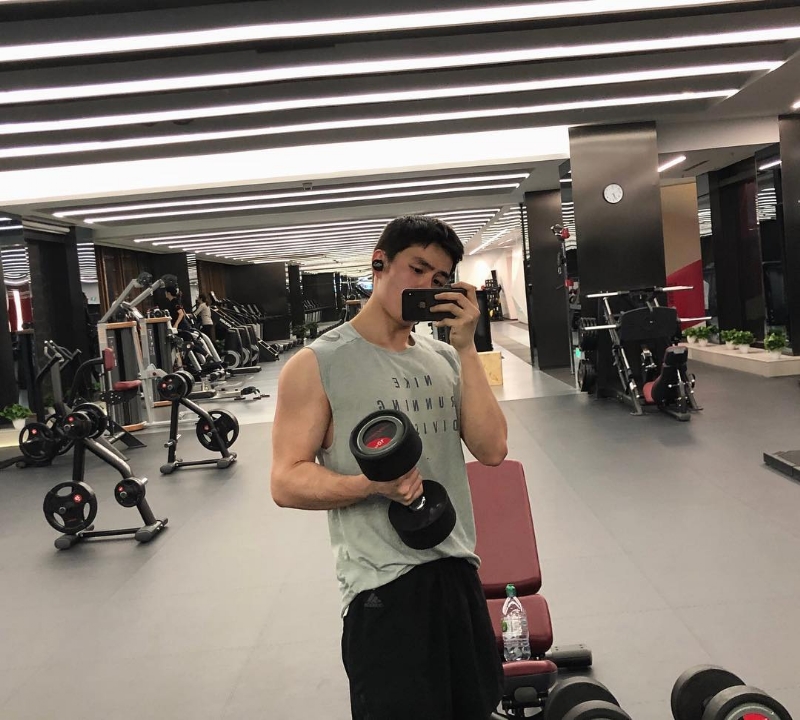 深海的第一张照片--包头相亲服务中心