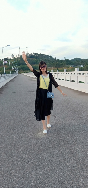 执念的第一张照片--包头相亲服务中心