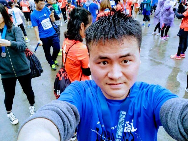 小五在跳舞的第一张照片--包头相亲服务中心