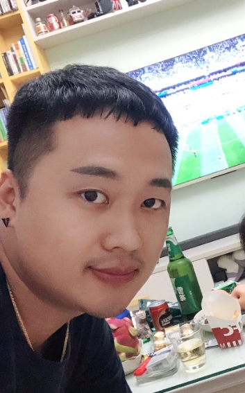 枫叶的第一张照片--包头相亲服务中心