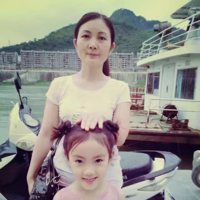 匆匆那年的第一张照片--包头相亲服务中心