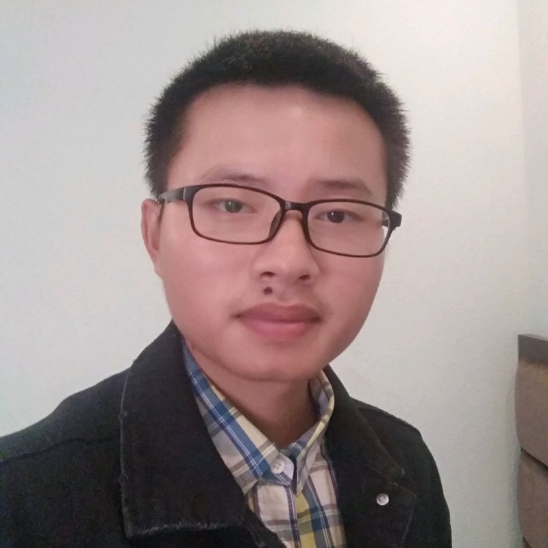 一只独行的猪的第一张照片--包头相亲服务中心