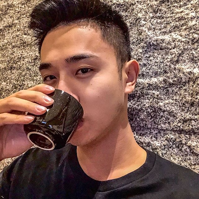 然然男士的第一张照片--包头相亲服务中心