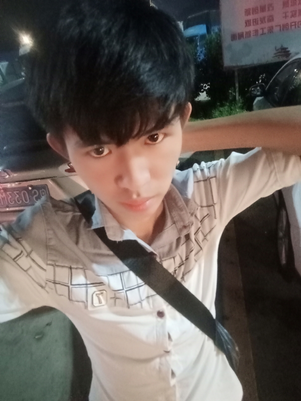 杨哥的第一张照片--包头相亲服务中心