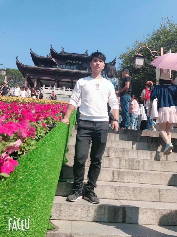 坦然的第二张照片--包头相亲服务中心