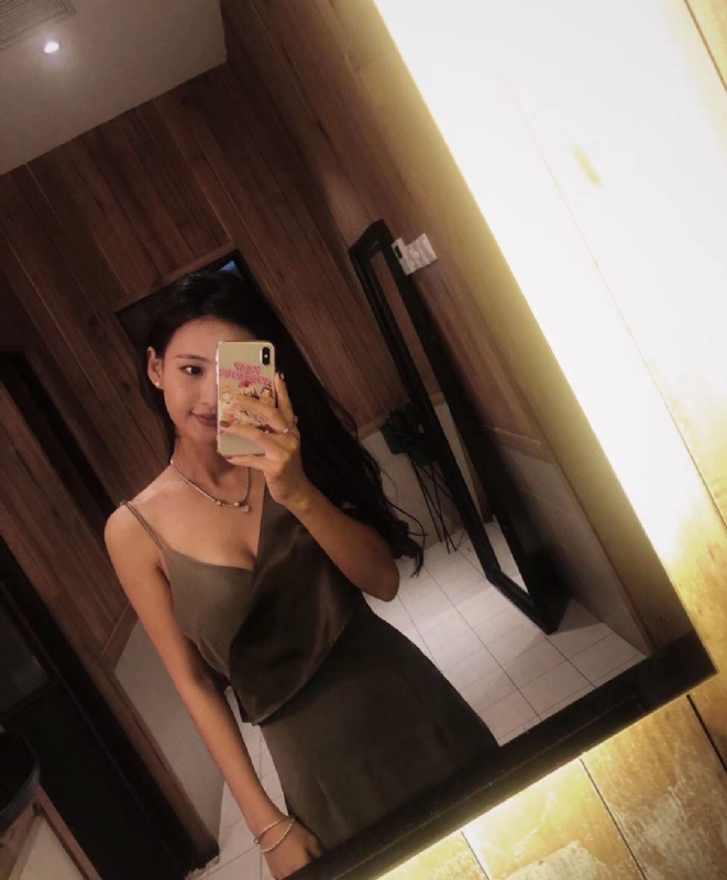 小可爱呀的第一张照片--包头相亲服务中心