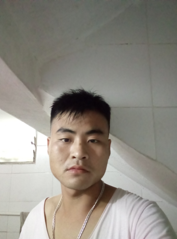 落叶知秋的第一张照片--包头相亲服务中心