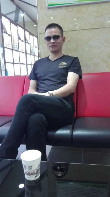 珍惜的第一张照片--包头相亲服务中心