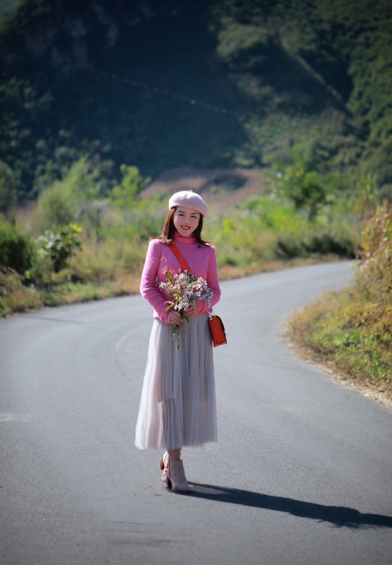 素年锦时的第二张照片--包头相亲服务中心