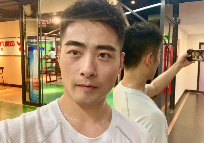 迁就的第一张照片--包头相亲服务中心