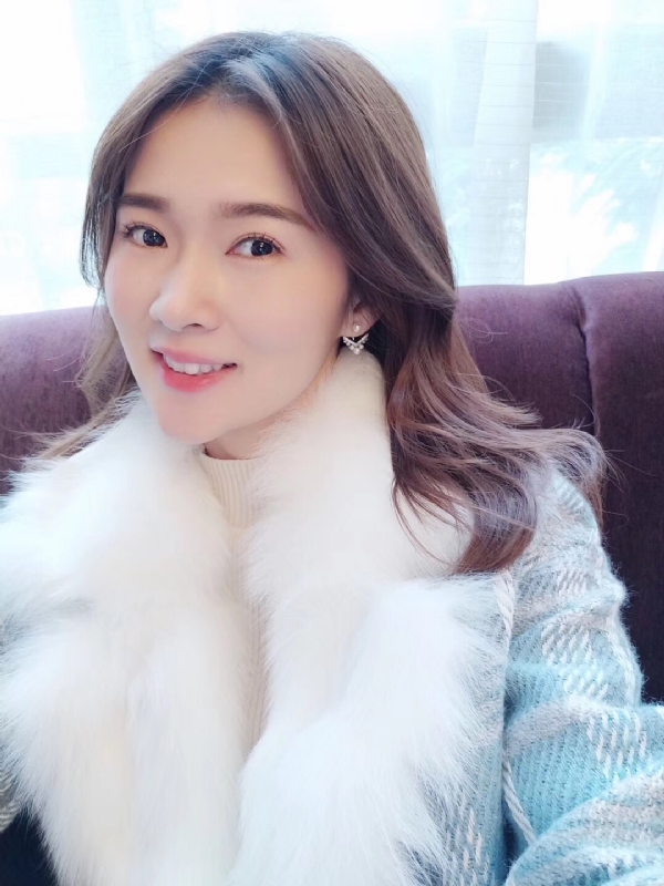 邓媛的第一张照片--包头相亲服务中心