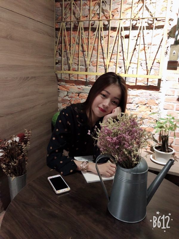 瑶瑶呀的第一张照片--包头相亲服务中心