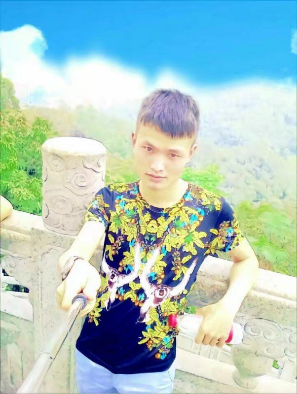 孤独王者元首的第一张照片--包头相亲服务中心