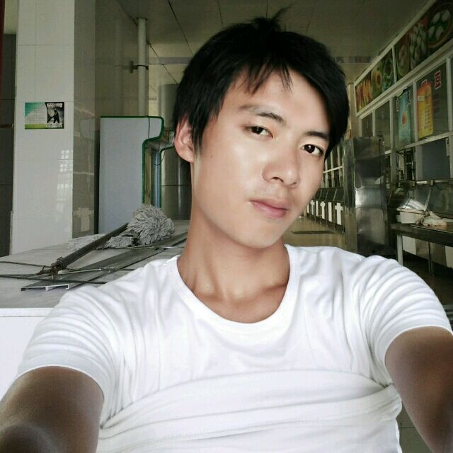 四爷的第一张照片--包头相亲服务中心