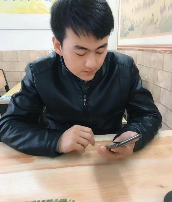 凯哥大魔王的第一张照片--包头相亲服务中心