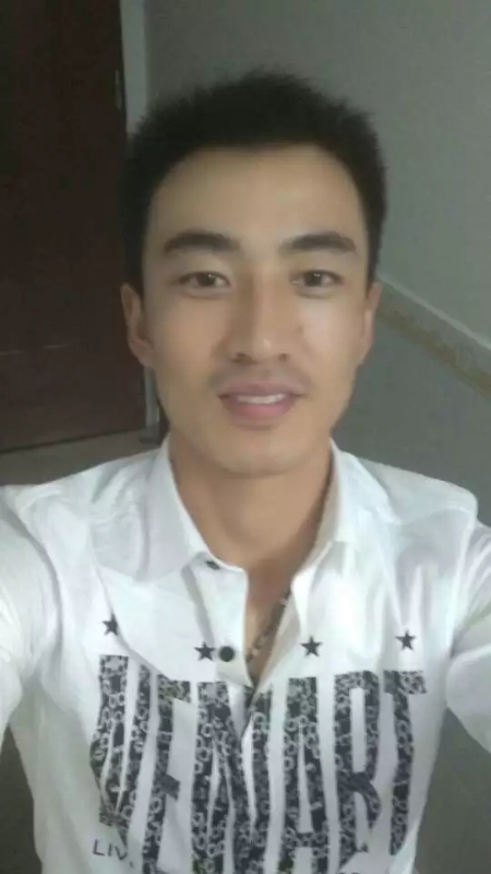 等待你的出现的第一张照片--包头相亲服务中心