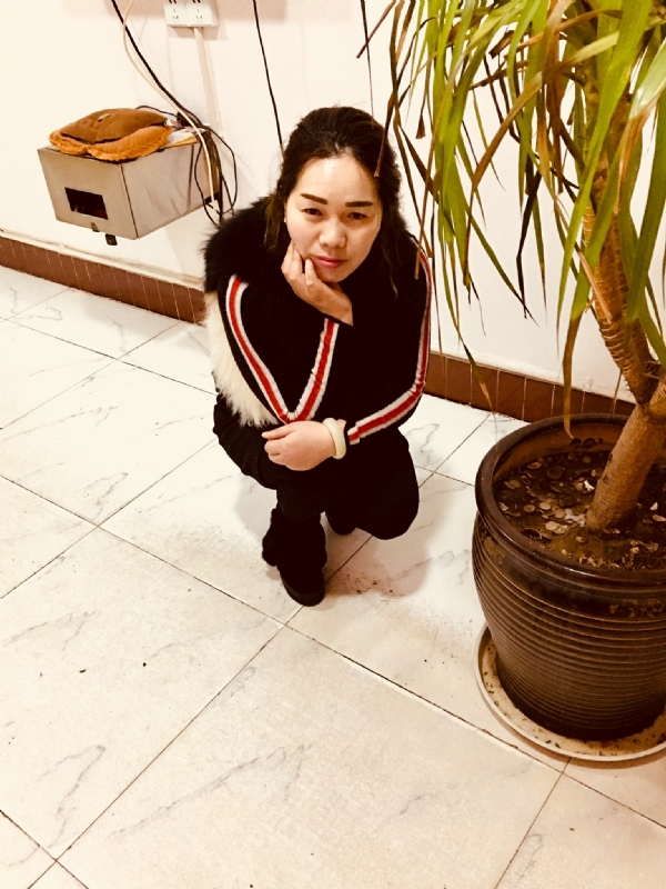 小香风的第一张照片--包头相亲服务中心