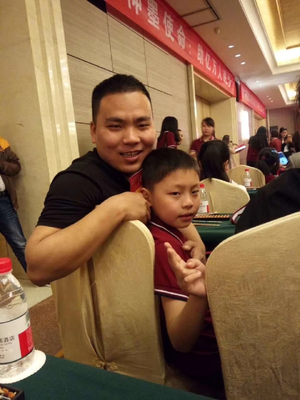 峰回路转的第一张照片--包头相亲服务中心