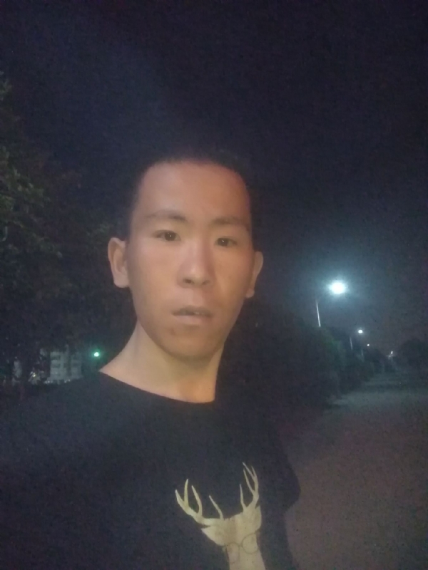 俞凯斌的第一张照片--包头相亲服务中心