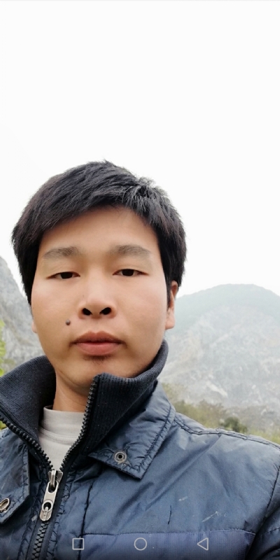 小平的第一张照片--包头相亲服务中心