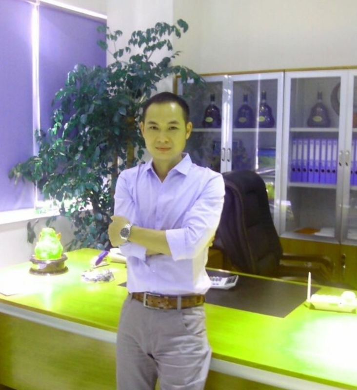 风中劲草的第一张照片--包头相亲服务中心