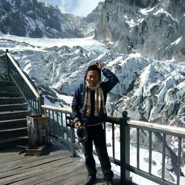 眯眯的第一张照片--包头相亲服务中心