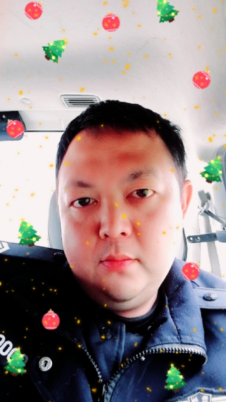 恨孤独的第一张照片--包头相亲服务中心