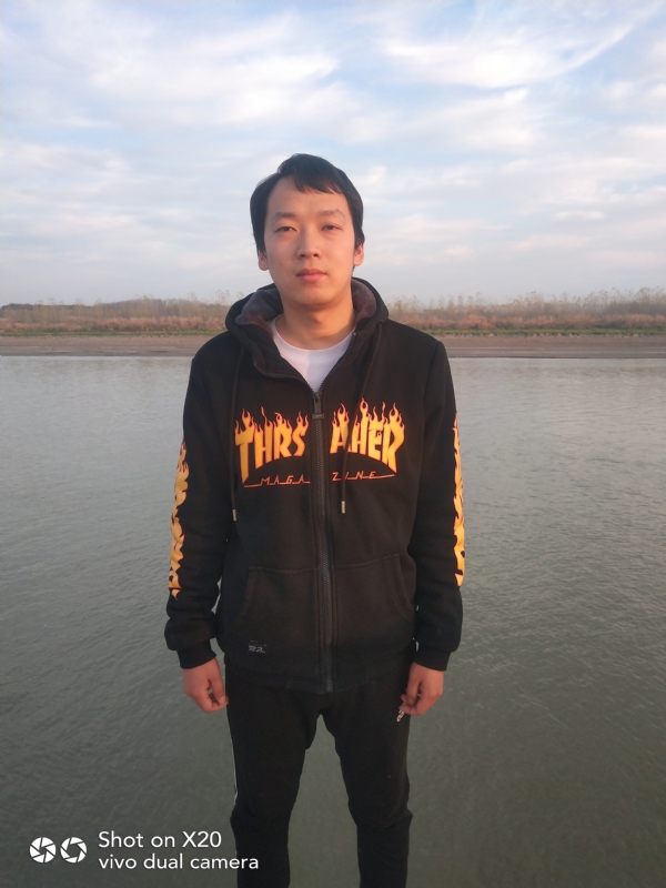 一往情深的第一张照片--包头相亲服务中心