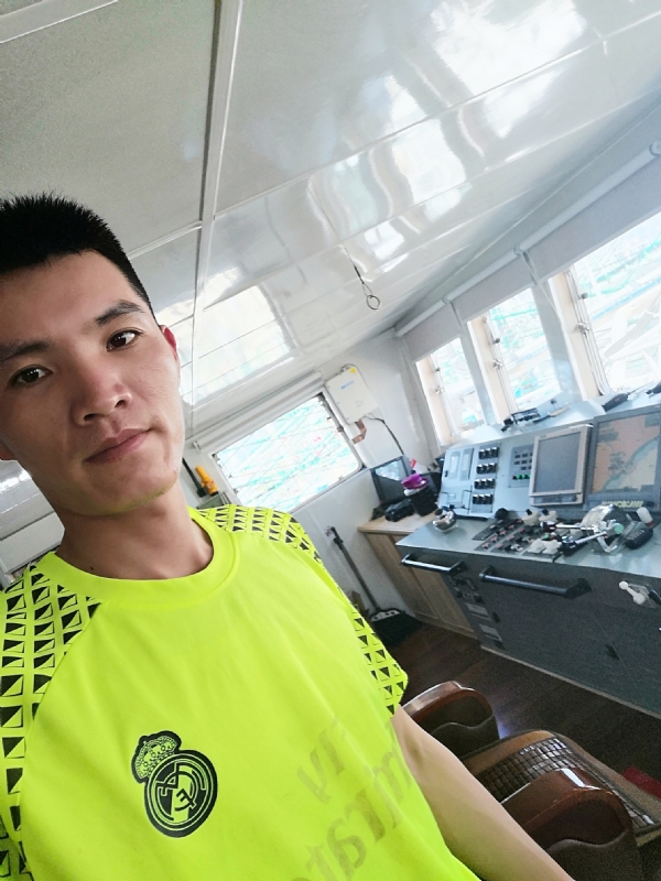 眼里都是你的第一张照片--包头相亲服务中心