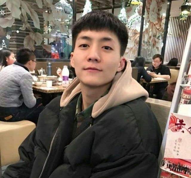 相爱的人的第一张照片--包头相亲服务中心