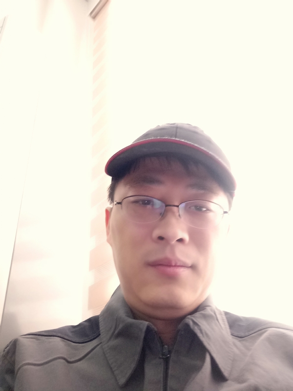 小马哥的第一张照片--包头相亲服务中心