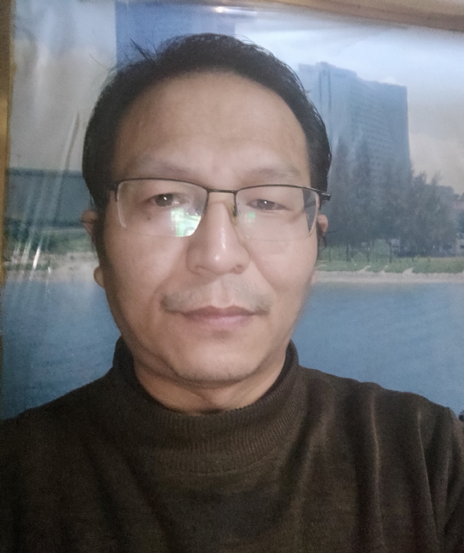 小草的第一张照片--包头相亲服务中心