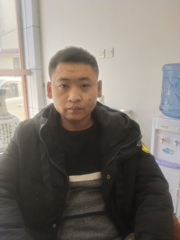 瞿波的第一张照片--包头相亲服务中心