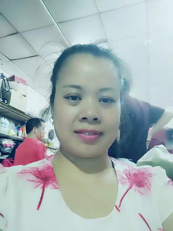 把自己当宝贝的第一张照片--包头相亲服务中心