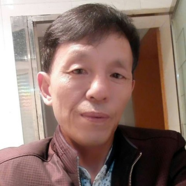 舒心的雨的第一张照片--包头相亲服务中心