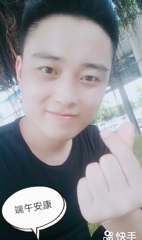 温暖的陈公子的第一张照片--包头相亲服务中心