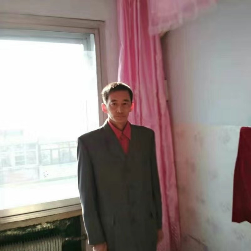 阳光明媚的第一张照片--包头相亲服务中心