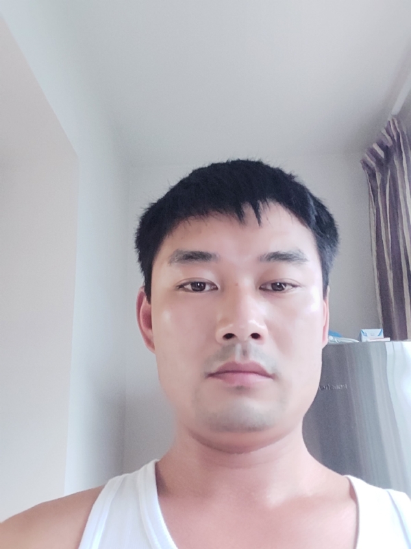 MM的第一张照片--包头相亲服务中心