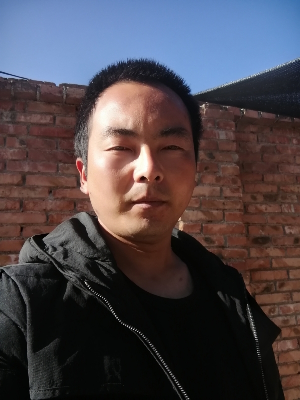 流年寂寞了谁的容颜的第一张照片--包头相亲服务中心