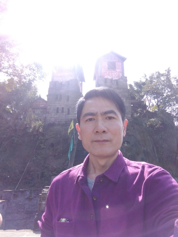 明天的答案的第二张照片--包头相亲服务中心