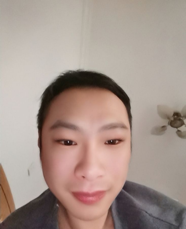 陈峰的第一张照片--包头相亲服务中心