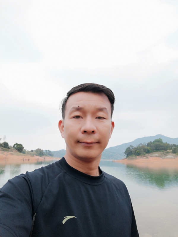 有容乃大的第一张照片--包头相亲服务中心