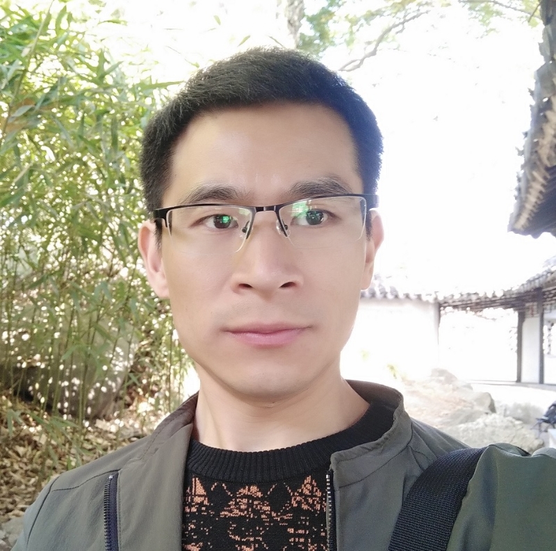 翔飞的第一张照片--包头相亲服务中心